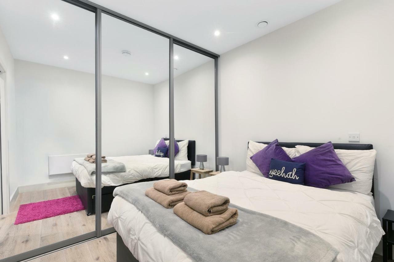 Mondial Apartments At Heathrow Harmondsworth Ngoại thất bức ảnh